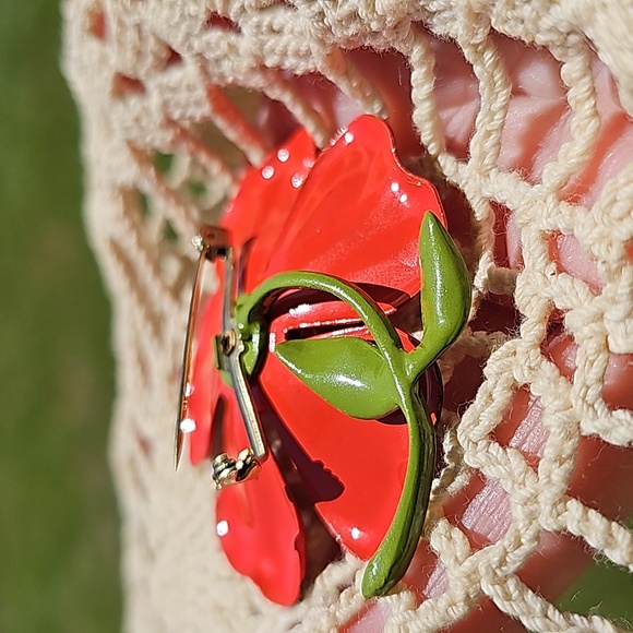 VINTAGE Flower Brooch - Picture 8 of 15
